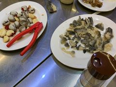 -胡须佬鸡煲四季火锅店(石厦西村直营店)