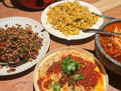 -浩海火燒雲傣家菜(芮欧百货店)