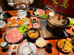 -山之屋炭火烧肉·生啤畅饮(大朗万科中央公园店)