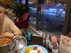 -海鲜自助·汇咖啡厅(宜宾绿发皇冠假日酒店)