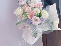 -Libra Flora花店(骆岗中央公园店)