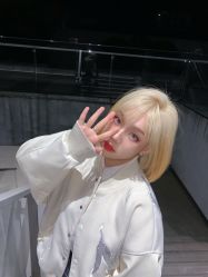 -Rise Hair上升造型