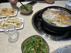 -九寨特色牦牛肉汤锅 羊肉汤锅