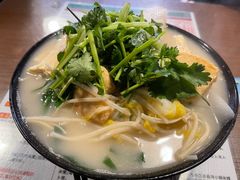 -肥汁米蘭香港米线(宁波路总店)