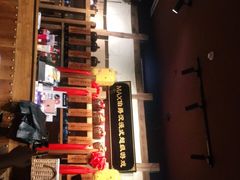 -MAX伯爵沉浸式超级游戏体验馆·实景桌游·剧本杀(小时代店)