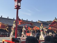 -开封府