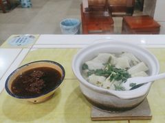 -吴淞老街砂锅馄饨(北兴路店)