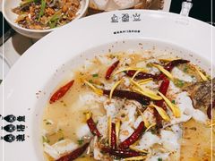 -渔语鱼酸菜鱼新川菜(来福士店)