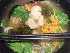 -桂在香知桂林米粉(红博中央公园店)