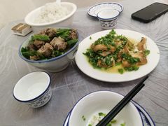 -明华饭庄(清泉街店)