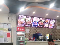 -李先生牛肉面大王(北京站售票厅餐厅)