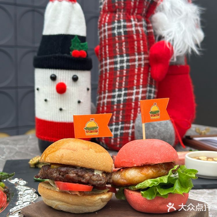 圣诞节🎄就要来这过呀！氛围感满满的法餐厅