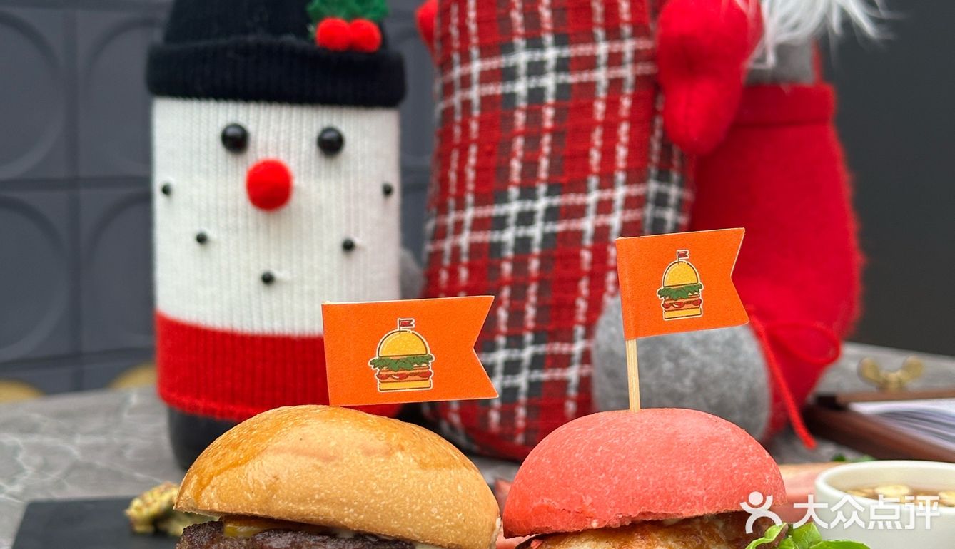 圣诞节🎄就要来这过呀！氛围感满满的法餐厅