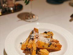 -Mogul Eatery·大亨餐酒馆