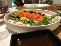 三文鱼牛油果沙拉-青梅酒肆PLUS(长白仙岛北路店)