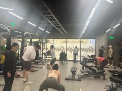 -超级猩猩健身·私教(上海体育场店)