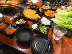 -肉甲韩国木炭烤肉(新壹街1店)