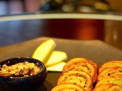 鹅肝酱葱油饼-杭州西子湖四季酒店·金沙厅