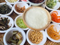 -包整·丝娃娃(一览甲秀楼风景店)