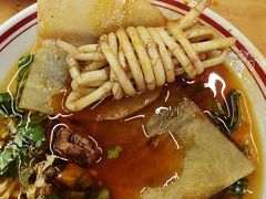 -拈签一笑黄牛肉辣卤串串