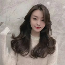 -时尚殿堂明星门店