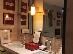 -上海衡山路十二号华邑酒店