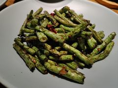 -蜜桃餐厅·伴山(湖滨商业街店)