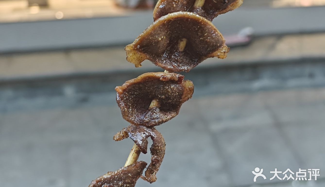 是第一次烧烤呀