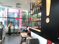 -必胜客(武汉欢乐谷店)