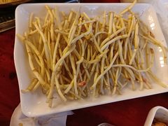 豆芽-山城年华老火锅(玉林店)