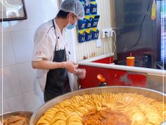 自助取餐区-门框胡同百年卤煮(新街口店)