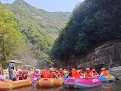 -虎啸峡漂流