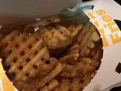 -麦当劳(海岸城店)