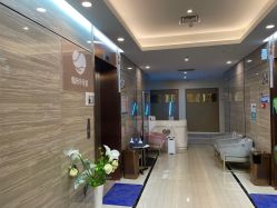 -爱陪伴一对一月子中心(融侨店)