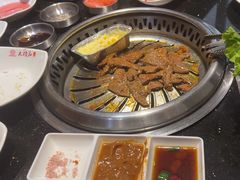 -木槿花韩式炭烤·熟成肉工坊(孙文东路店)