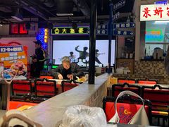 -马路牙子烧烤音乐酒馆(望京店)