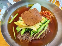 -青纱灯笼韩国料理店