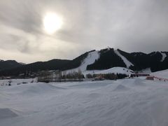 -丝绸之路山地度假区滑雪场