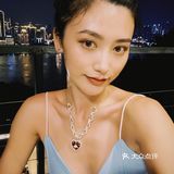 爬坡上坎吃烤肉，这个体验也只有山城重庆才能体验吧！