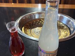 -果松木炭酸菜铜火锅·外婆参鸡汤