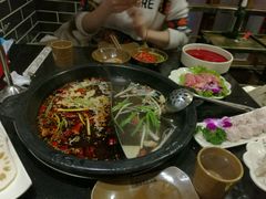 -宽板凳老灶火锅(簋街店)