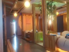 -星河湾温泉洗浴酒店