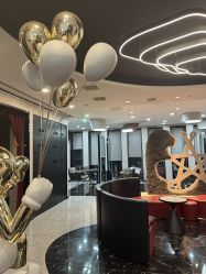 -TOP HAIR SALON