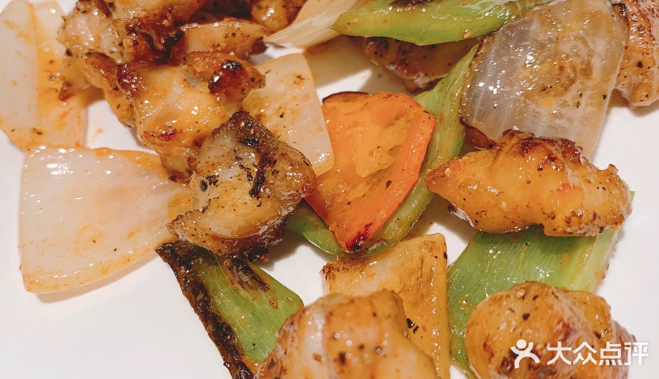 黑胡椒味很浓 分量也非常大