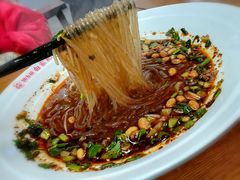 招牌酸辣粉-钟方模白家肥肠粉(春熙店)