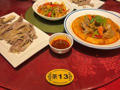 -贯贯吉·清真餐厅(浙江中路店)