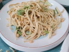 -龙香居海鲜浑锅家常菜·特色驴肉