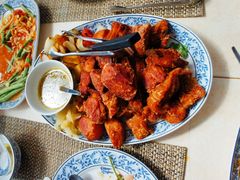 -卷心菜和避孕套餐厅(Pattaya)