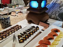 -咖啡苑自助餐厅·中国大饭店