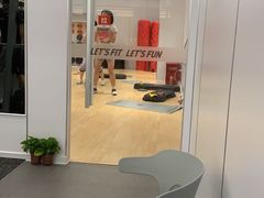 -乐刻运动健身(蓝润摩里中心店)
